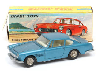 Lot 257 - DINKY TOYS (FRANCE) (1)