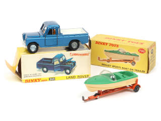Lot 195 - DINKY TOYS (GB) (2)