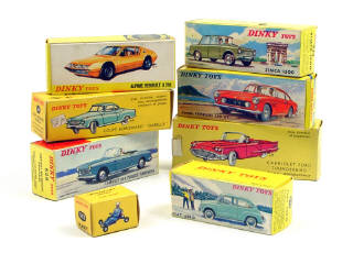 Lot 537 - DINKY TOYS (FRANCE) (8)