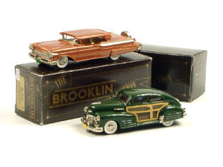 Lot 141 - BROOKLIN MODELS (GB) (2)