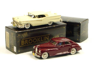 Lot 135 - BROOKLIN MODELS (GB) (2)