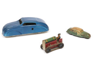 Lot 90 - DIVERS (3)