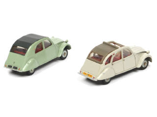Lot 227 - DINKY TOYS (FRANCE) (2)
