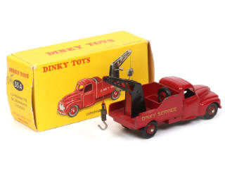 Lot 220 - DINKY TOYS (FRANCE) (1)