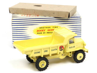 Lot 170 - DINKY TOYS (GB) (1)