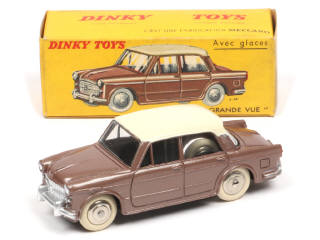 Lot 248 - DINKY TOYS (FRANCE) (1)