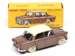 Lot 248 - DINKY TOYS (FRANCE) (1)