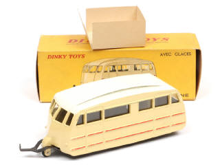Lot 262 - DINKY TOYS (FRANCE) (1)