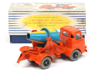 Lot 169 - DINKY TOYS (GB) (1)