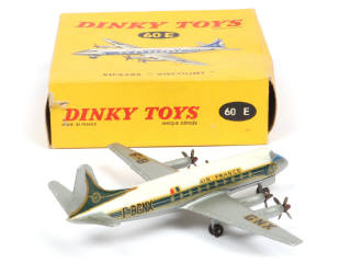Lot 243 - DINKY TOYS (FRANCE) (1)
