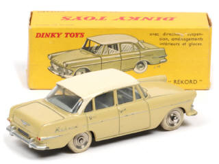 Lot 256 - DINKY TOYS (FRANCE) (1)