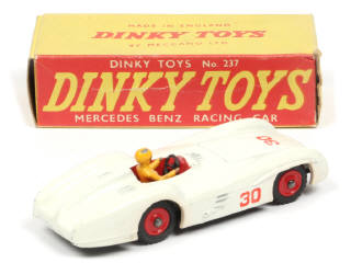 Lot 162 - DINKY TOYS (GB) (1)