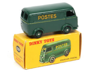 Lot 224 - DINKY TOYS (FRANCE) (1)