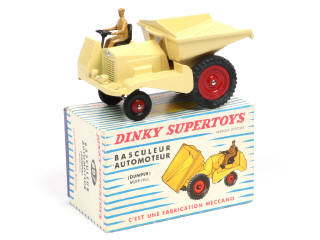 Lot 267 - DINKY TOYS (FRANCE) (1)