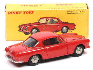 Lot 216 - DINKY TOYS (FRANCE) (1)