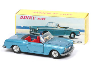 Lot 307 - DINKY TOYS (FRANCE) (1)