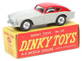 Lot 203 - DINKY TOYS (GB) (1)