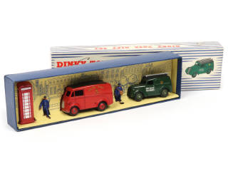 Lot 226 - DINKY TOYS (GB) (1)
