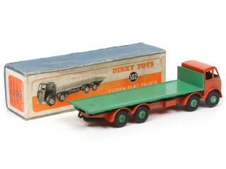 Lot 242 - DINKY TOYS (GB) (1)