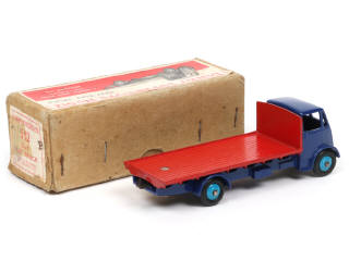 Lot 247 - DINKY TOYS (GB) (1)