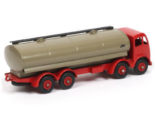 Lot 245 - DINKY TOYS (GB) (1)