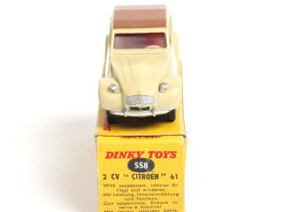 Lot 329 - DINKY TOYS (FRANCE) (1)