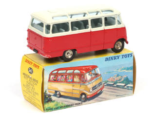 Lot 315 - DINKY TOYS (FRANCE) (1)