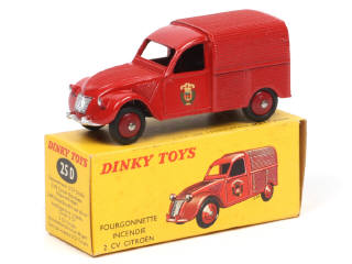 Lot 285 - DINKY TOYS (FRANCE) (1)