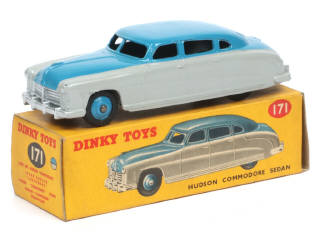 Lot 205 - DINKY TOYS (GB) (1)