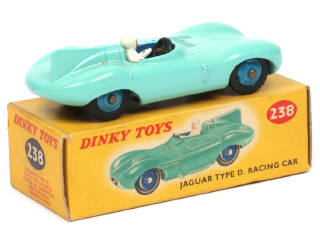 Lot 218 - DINKY TOYS (GB) (1)