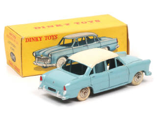 Lot 282 - DINKY TOYS (FRANCE) (1)