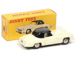 Lot 276 - DINKY TOYS (FRANCE) (1)