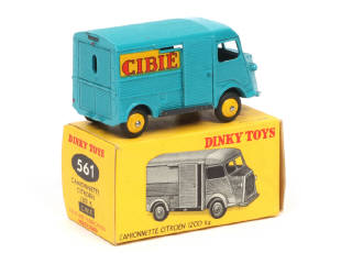 Lot 332 - DINKY TOYS (FRANCE) (1)