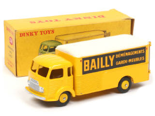 Lot 293 - DINKY TOYS (FRANCE) (1)