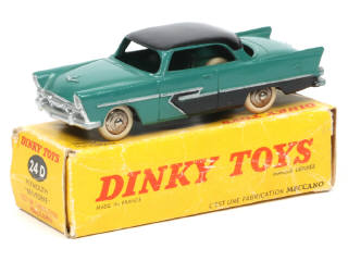 Lot 272 - DINKY TOYS (FRANCE) (1)