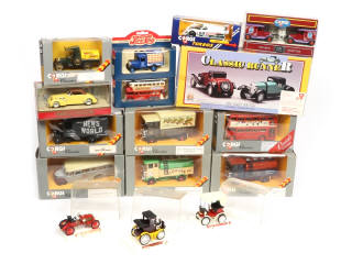 Lot 64 - DIVERS (16)
