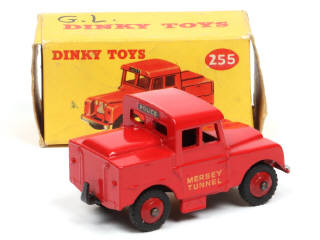 Lot 288 - DINKY TOYS (GB) (1)