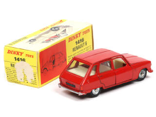 Lot 207 - DINKY TOYS (FRANCE) (1)