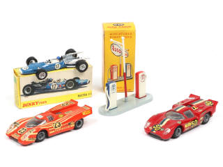 Lot 220 - DINKY TOYS (FRANCE) (4)