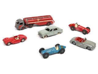 Lot 223 - DINKY TOYS (FRANCE) (6)