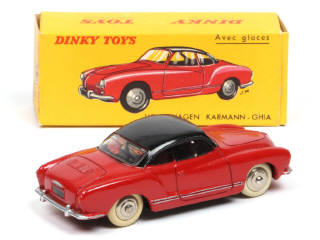 Lot 172 - DINKY TOYS (FRANCE) (1)
