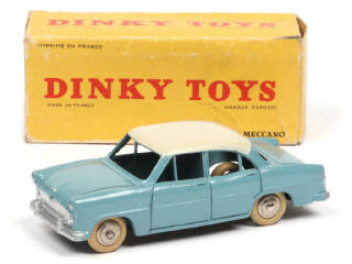 Lot 177 - DINKY TOYS (FRANCE) (1)