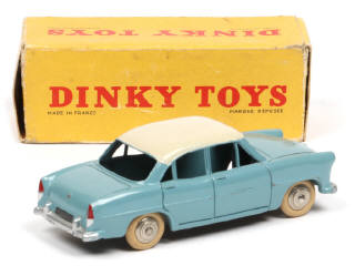 Lot 177 - DINKY TOYS (FRANCE) (1)