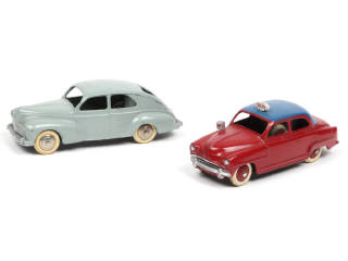 Lot 215 - DINKY TOYS (FRANCE) (2)