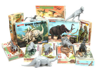 Lot 36 - DIVERS (10)