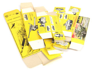 Lot 157 - DIVERS (1)