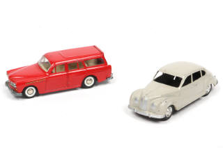 Lot 164 - DIVERS (2)