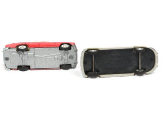 Lot 164 - DIVERS (2)