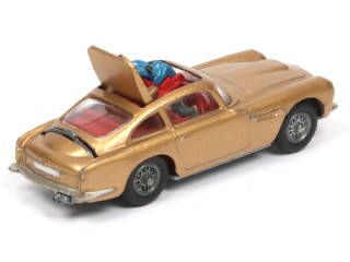 Lot 263 - CORGI TOYS (GB) (1)