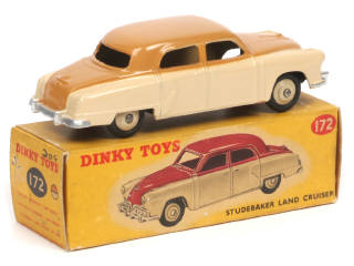 Lot 454 - DINKY TOYS (GB) (1)